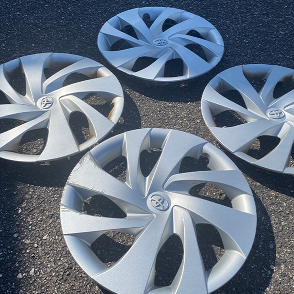 ヤリスホイールキャップ